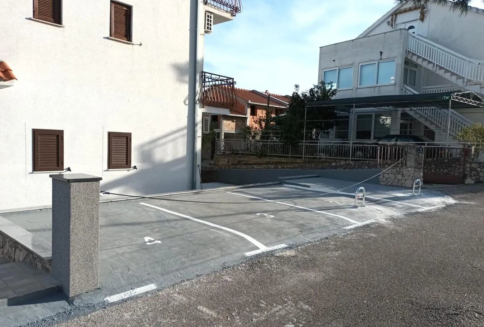 Apartments T&T location