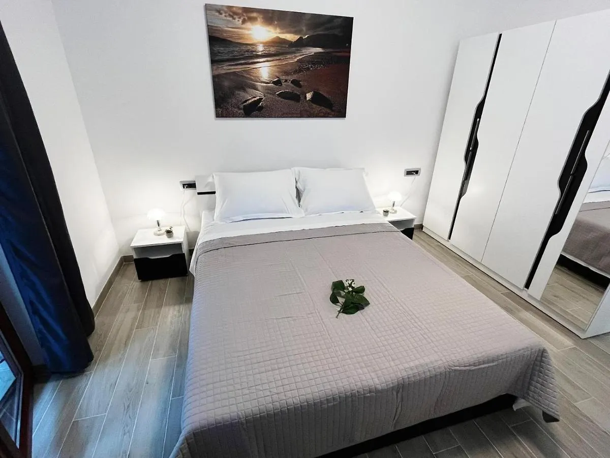 Apartments T&T Trogir 0*,  Kroatien